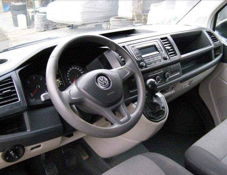 Volkswagen Transporter 17
