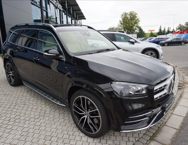Mercedes-Benz GLS 1