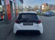 Toyota Yaris 5