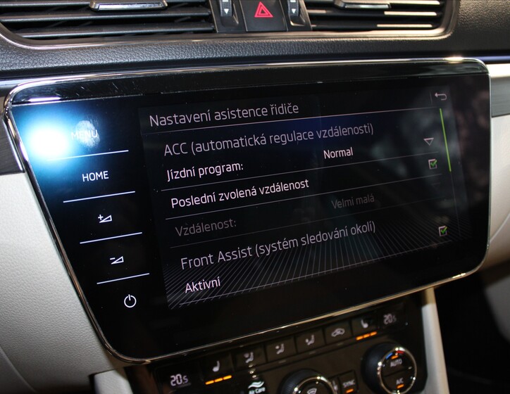 Škoda Superb 17