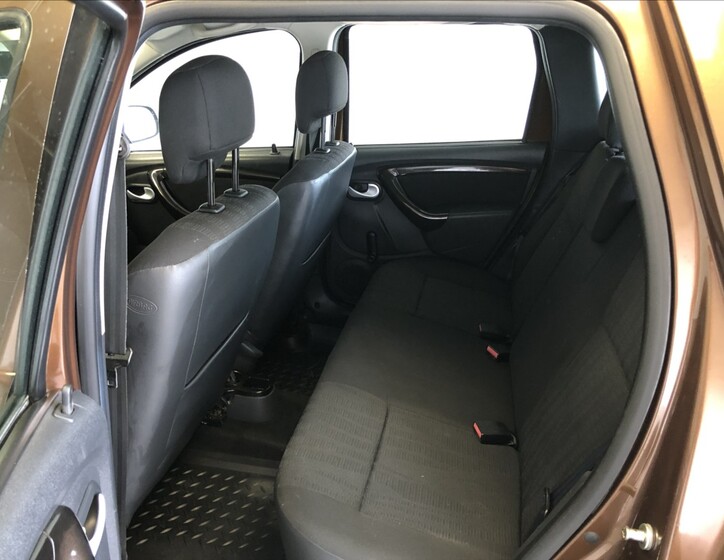 Dacia Duster 10