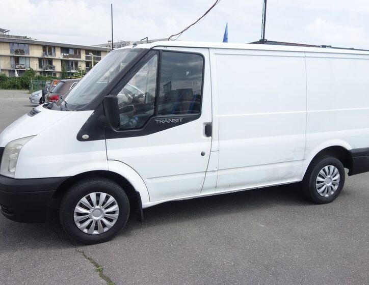 Ford Transit 1