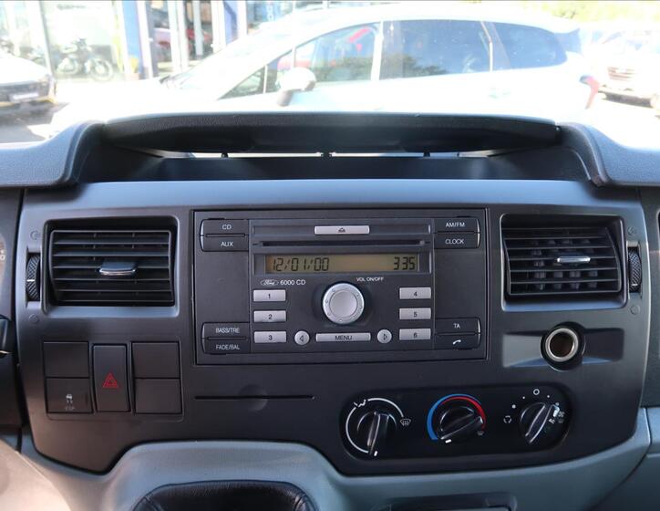 Ford Transit 14