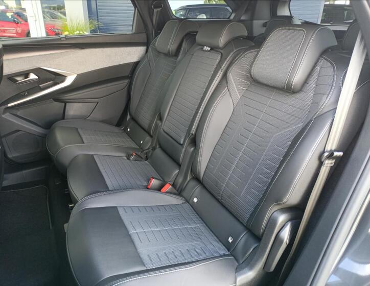 Peugeot 5008 5