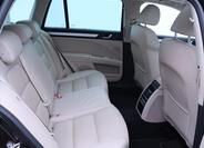 Škoda Superb 16