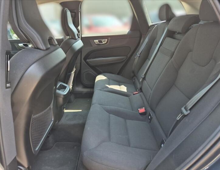 Volvo XC60 10