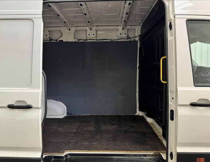 Volkswagen Crafter 29