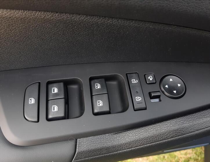 KIA Sportage 16