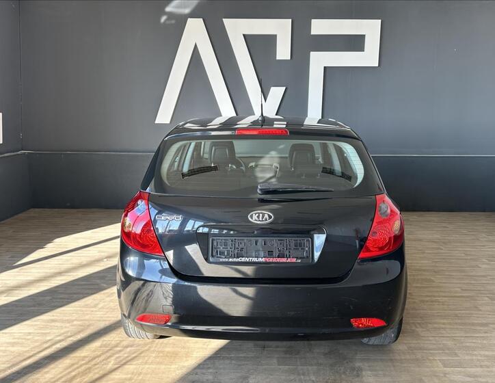 KIA Ceed 7