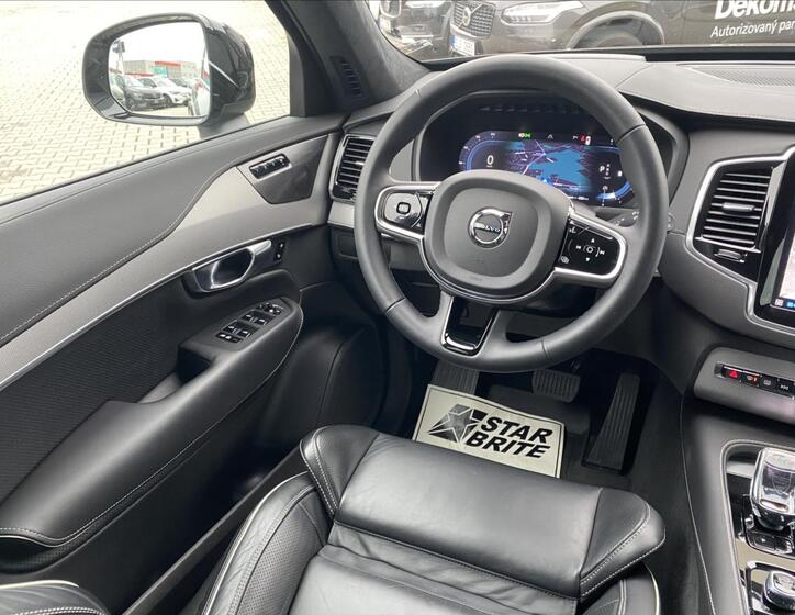 Volvo XC90 14