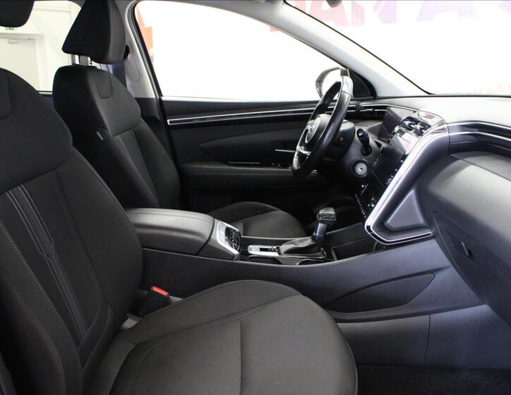 Hyundai Tucson 12