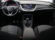 Opel Grandland X 8