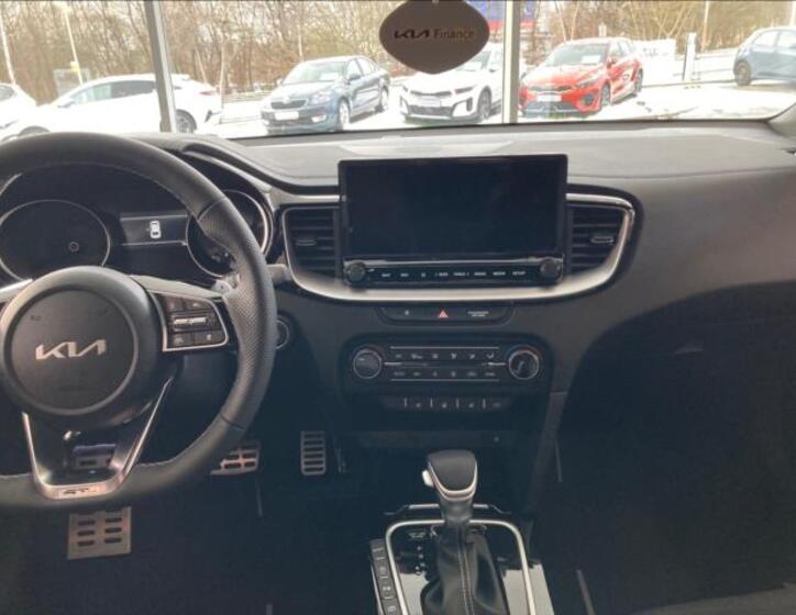 KIA ProCeed 5