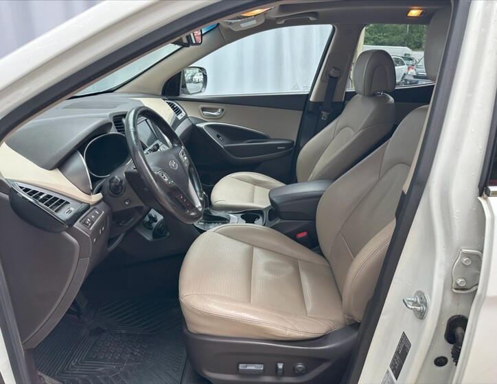 Hyundai Santa Fe 9
