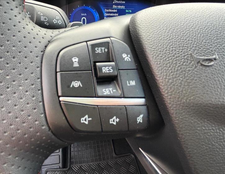 Ford Kuga 24