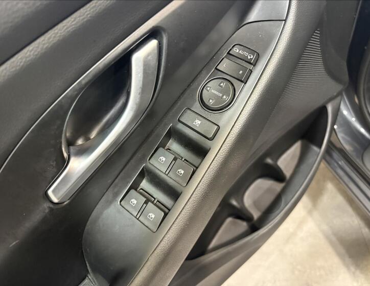 Hyundai i30 17
