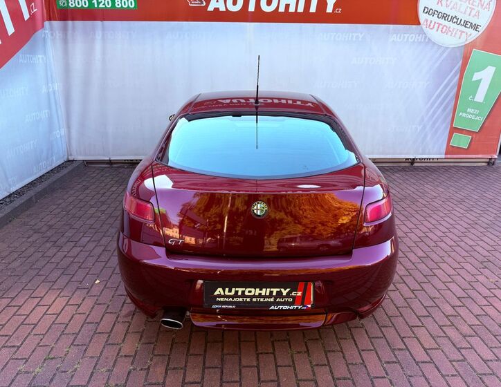 Alfa Romeo GT 6