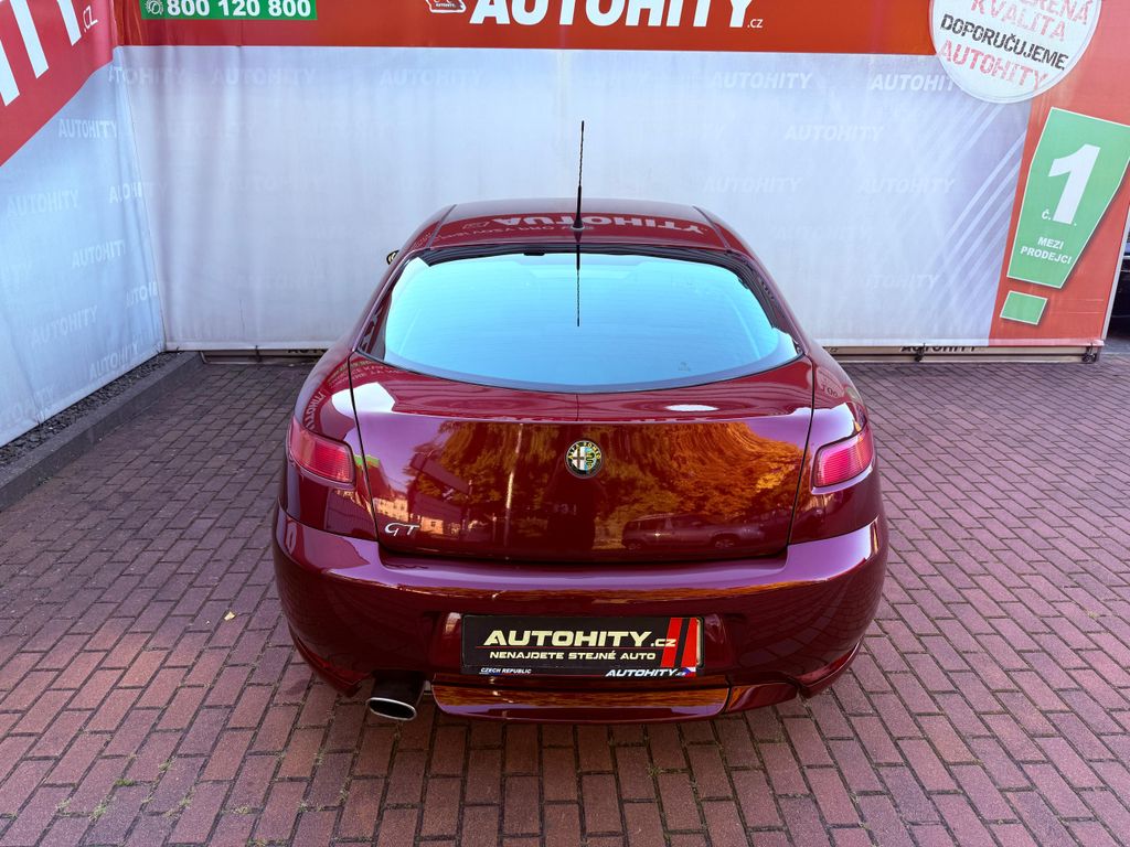 Alfa Romeo GT