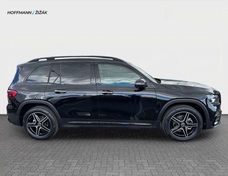 Mercedes-Benz GLB 4