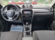 Suzuki Vitara 13