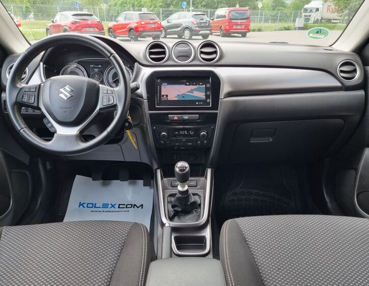 Suzuki Vitara 13