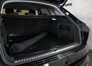 Audi e-tron 35