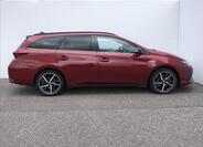 Toyota Auris 10