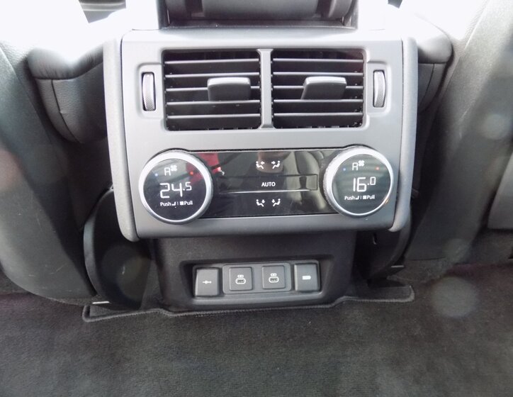 Land Rover Discovery 46