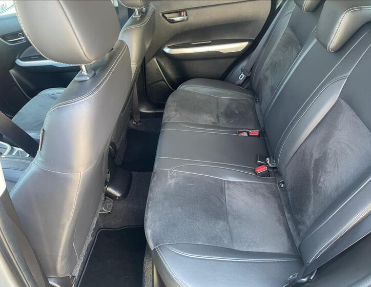 Suzuki Vitara 18