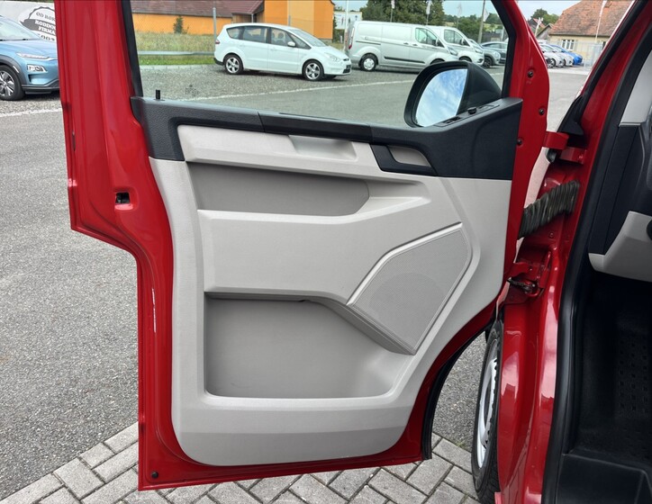 Volkswagen Transporter 30