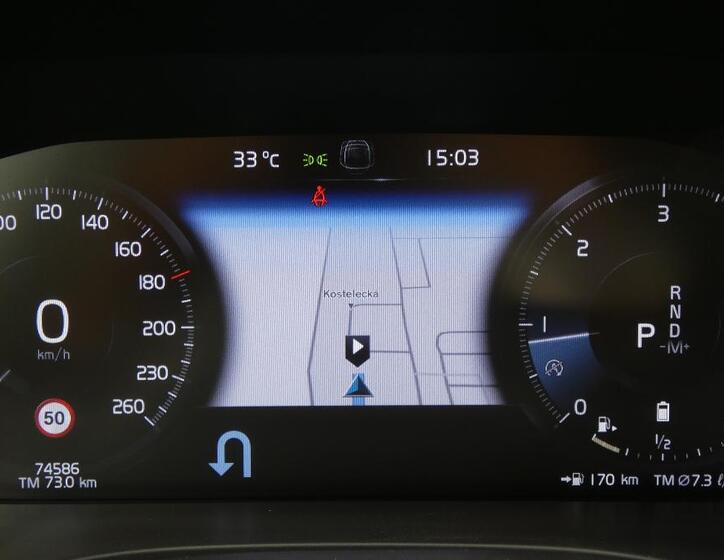 Volvo XC60 13