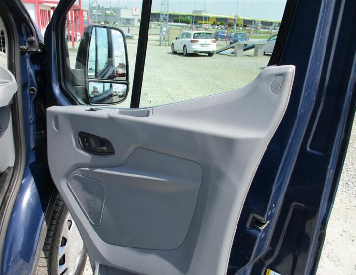 Ford Transit 10