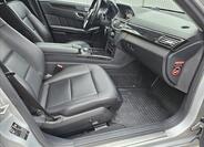 Mercedes-Benz Třídy E 27