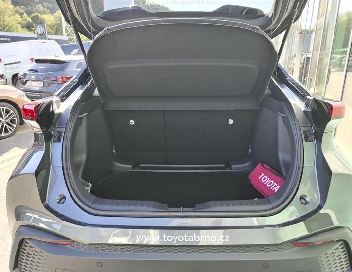 Toyota C-HR 7