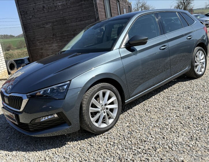 Škoda Scala 1