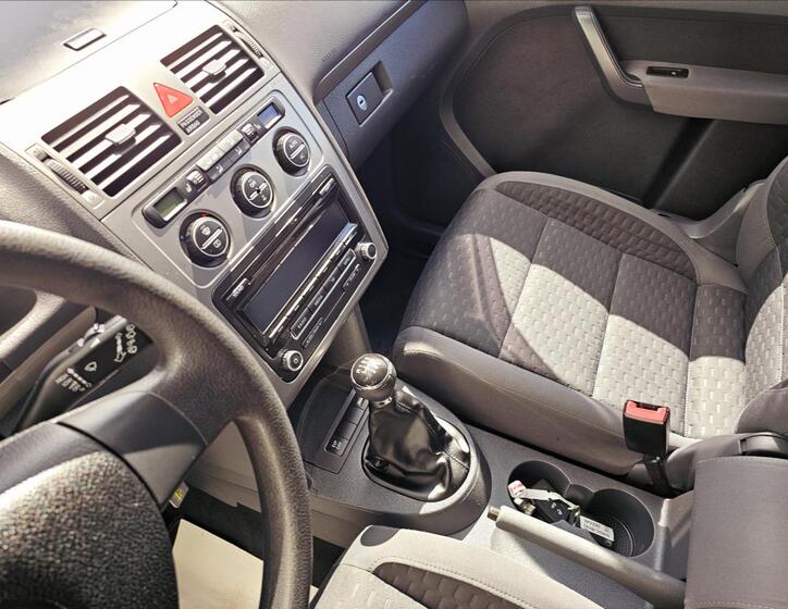 Volkswagen Touran 12