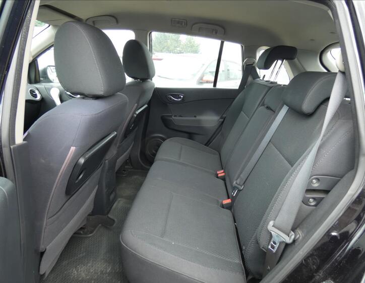 Renault Koleos 9