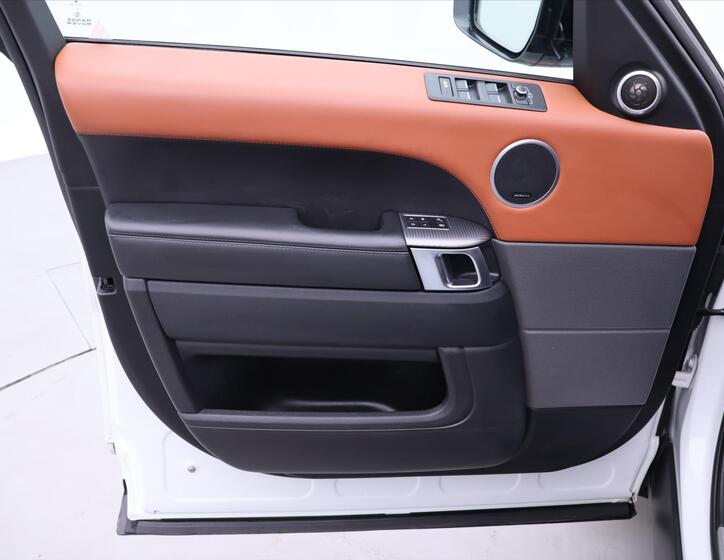 Land Rover Range Rover 12