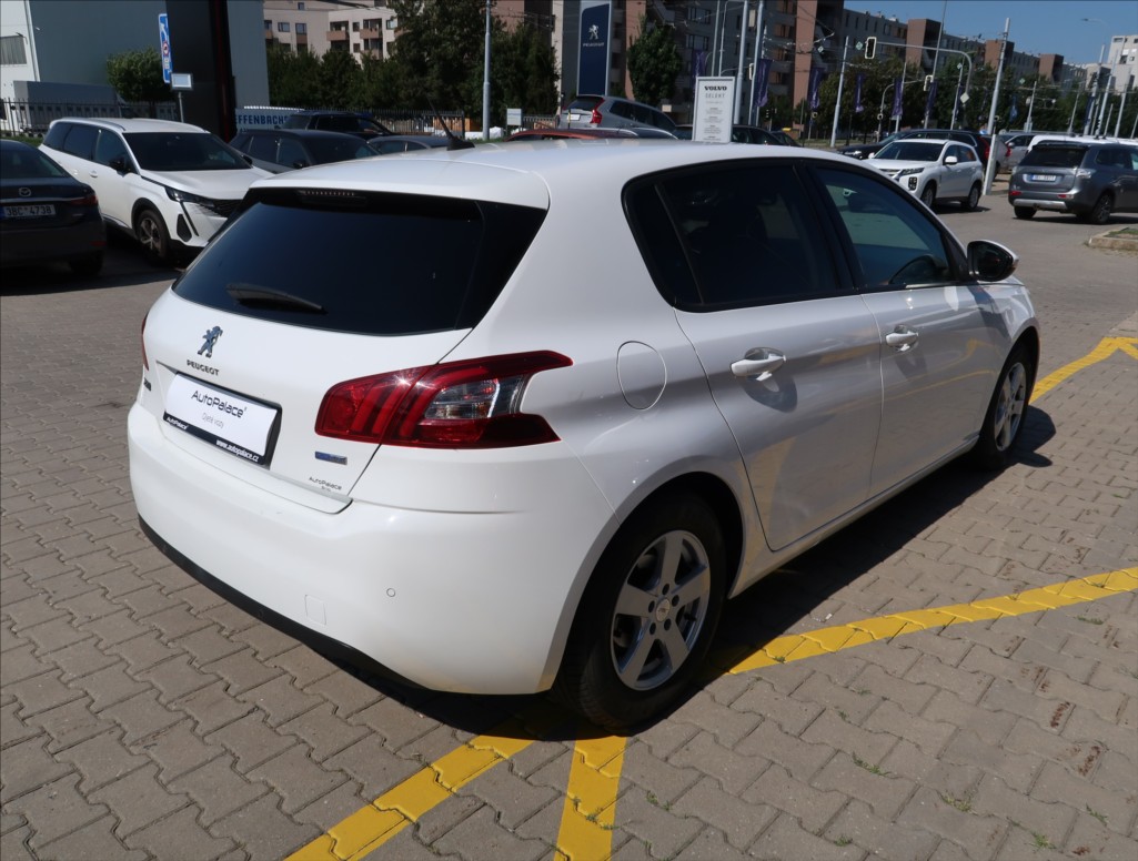 Peugeot 308