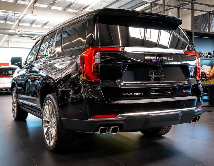 GMC Yukon 3