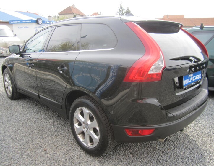 Volvo XC60 6