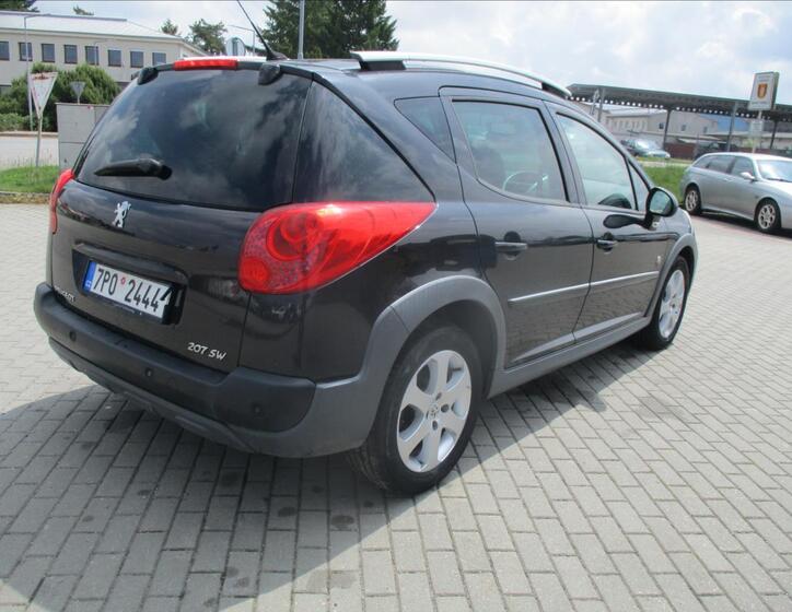 Peugeot 207 4