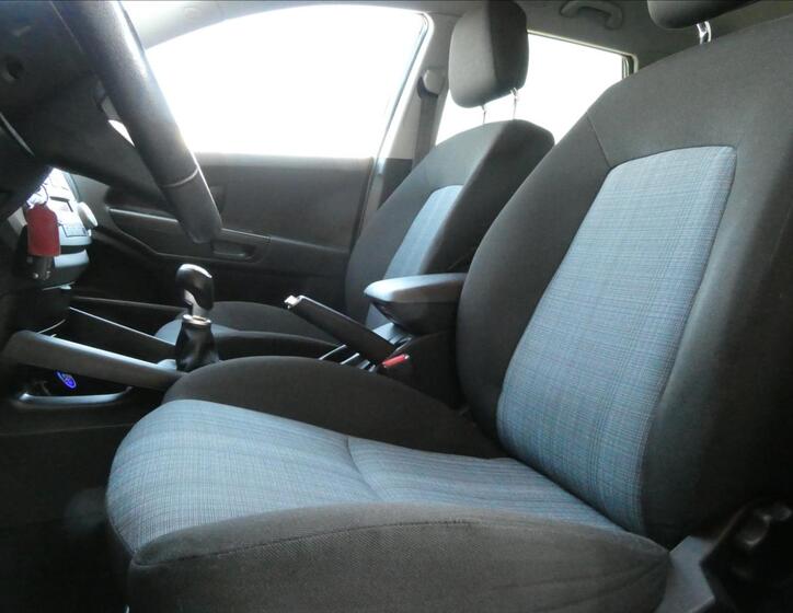 KIA Ceed 27