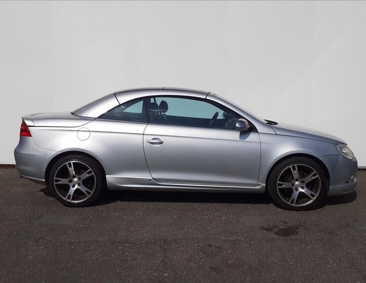 Volkswagen EOS 20
