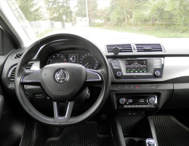 Škoda Fabia 18