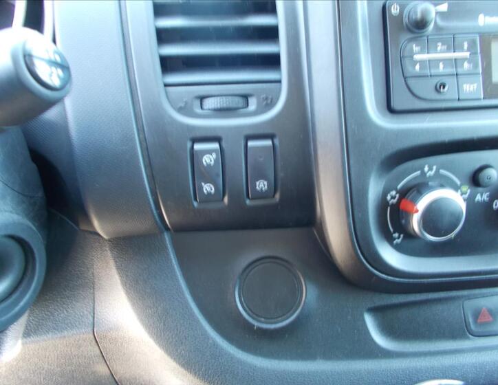 Renault Trafic 24