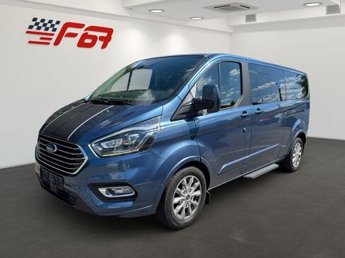 Ford Tourneo Custom