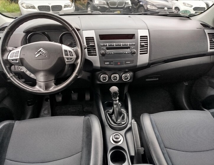 Citroën C-Crosser 16