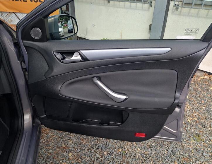 Ford Mondeo 20