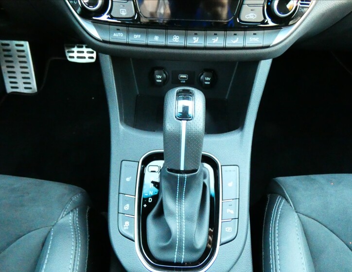 Hyundai i30 8